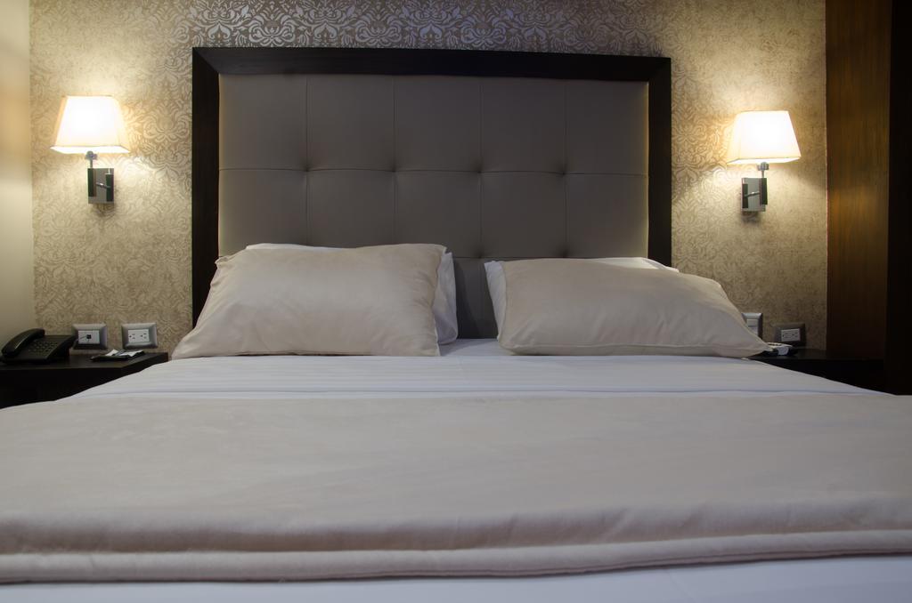 Hotel Veuxor Machala Habitación foto